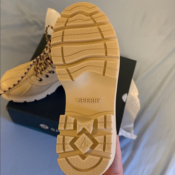 Sperry Rocky Hiker Boots - Picture 2 of 3